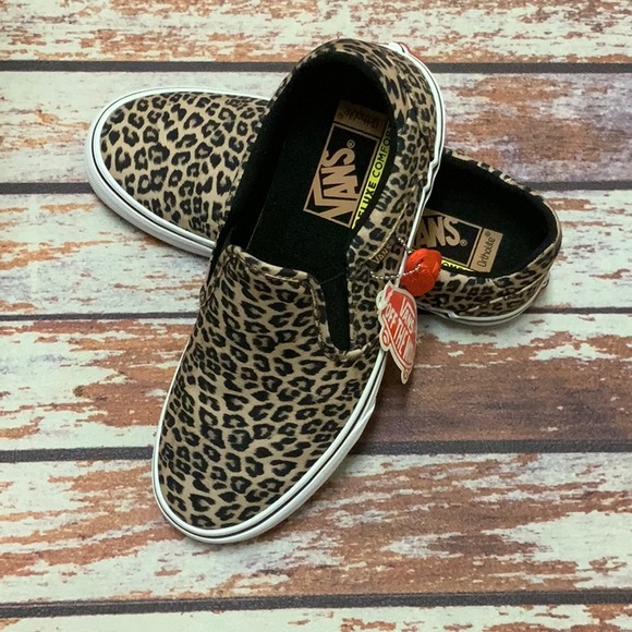 Vans Shoes - 🌺👟Vans Asher Dx Women’s Shoe 10 NWT